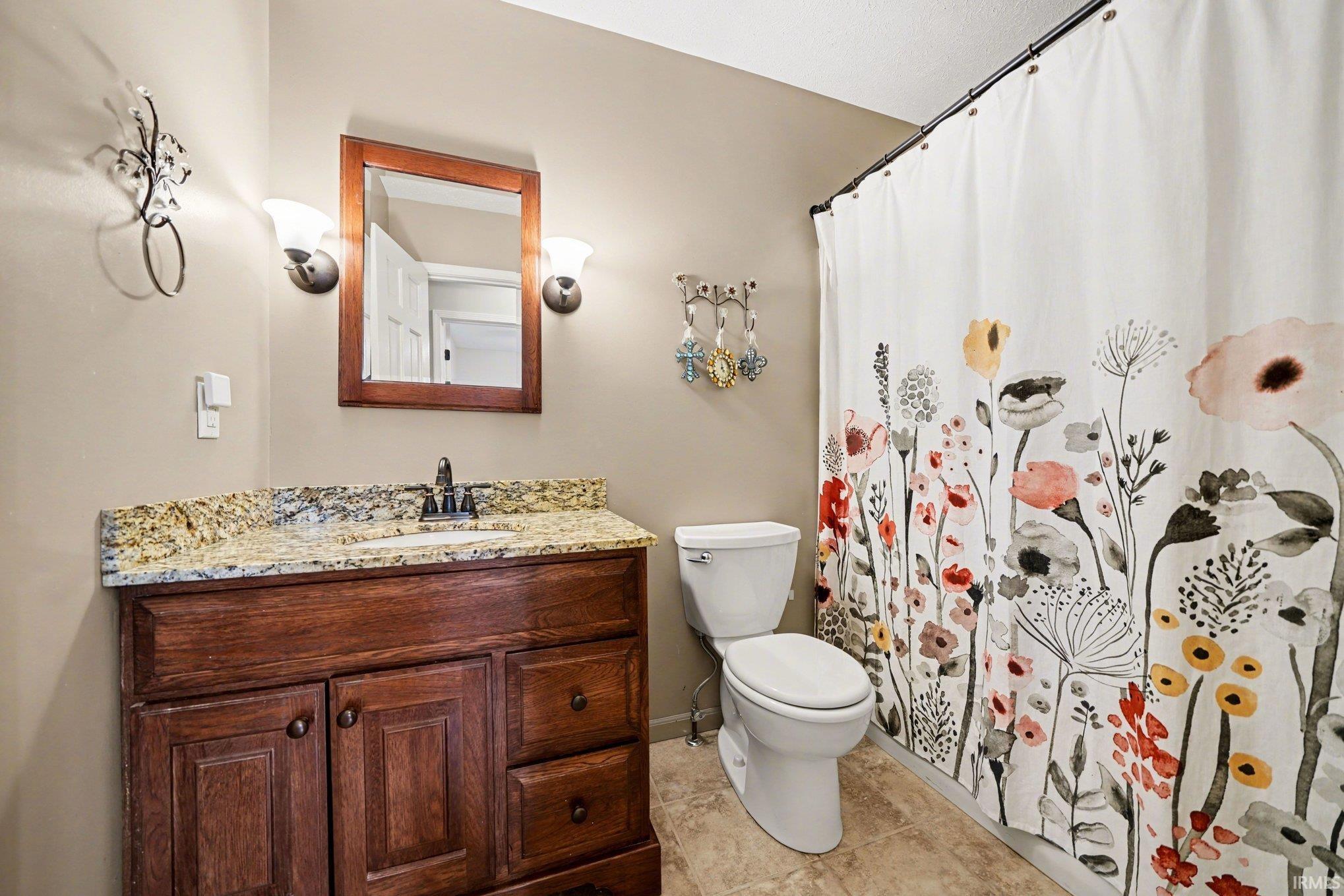 55633 Blue Jay Drive South Bend IN 46619