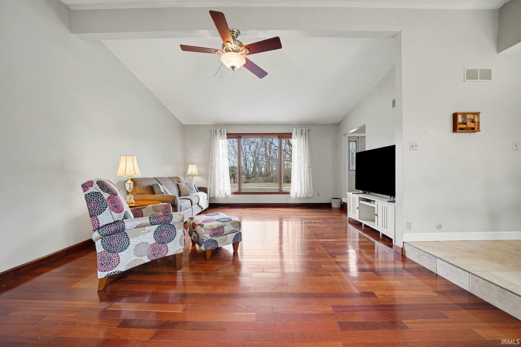 55633 Blue Jay Drive South Bend IN 46619