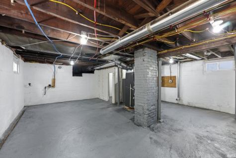 1606 Kelly Drive Fort Wayne IN 46808