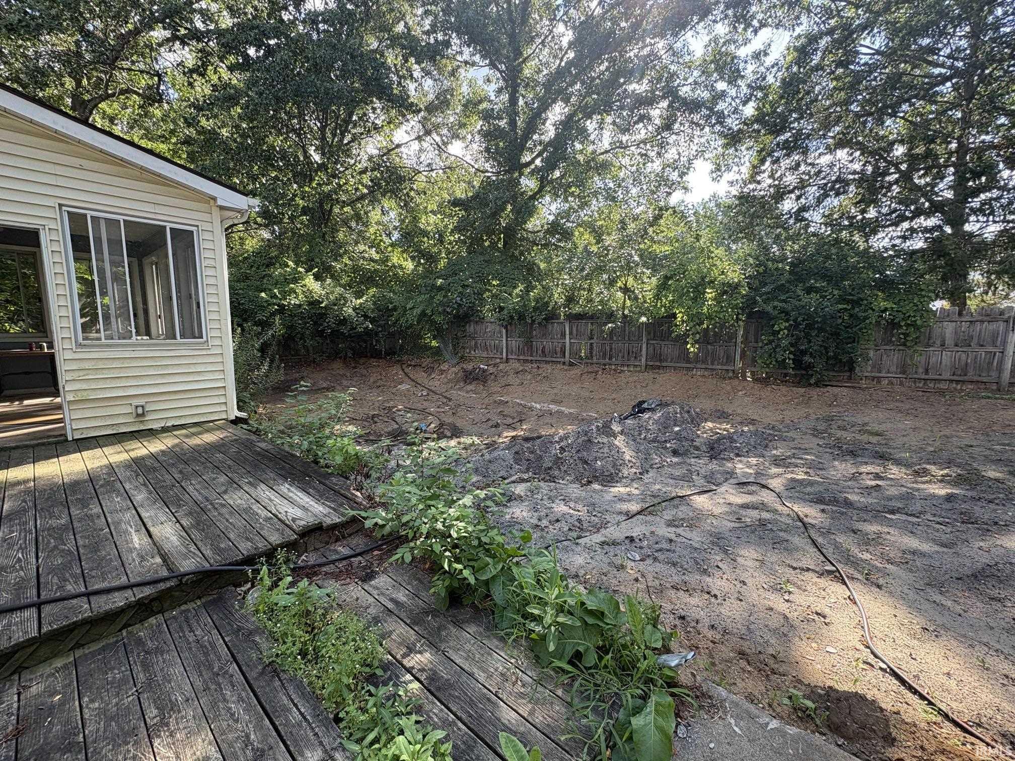 1923 Eagle Point Court South Bend IN 46628
