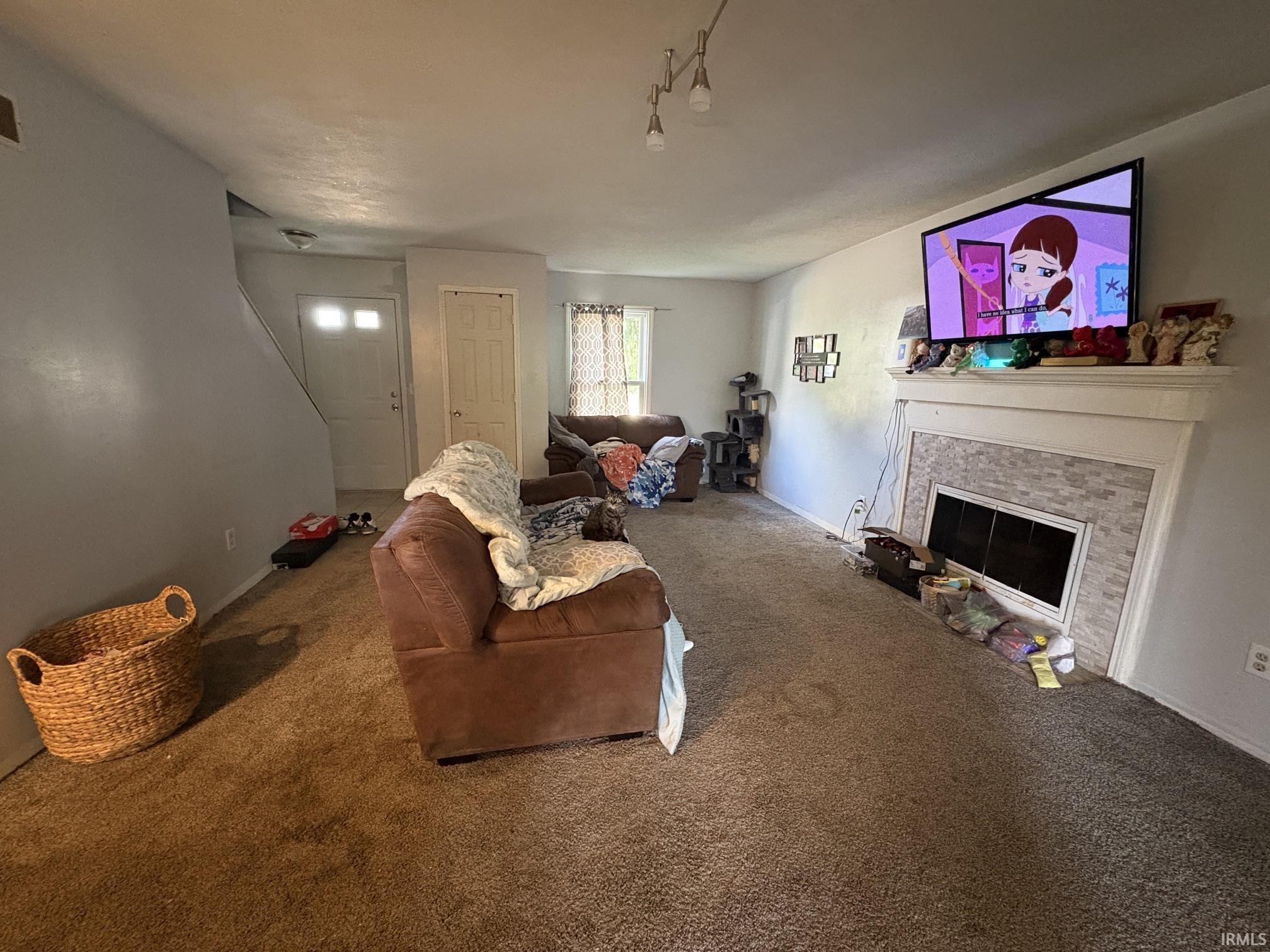 1923 Eagle Point Court South Bend IN 46628