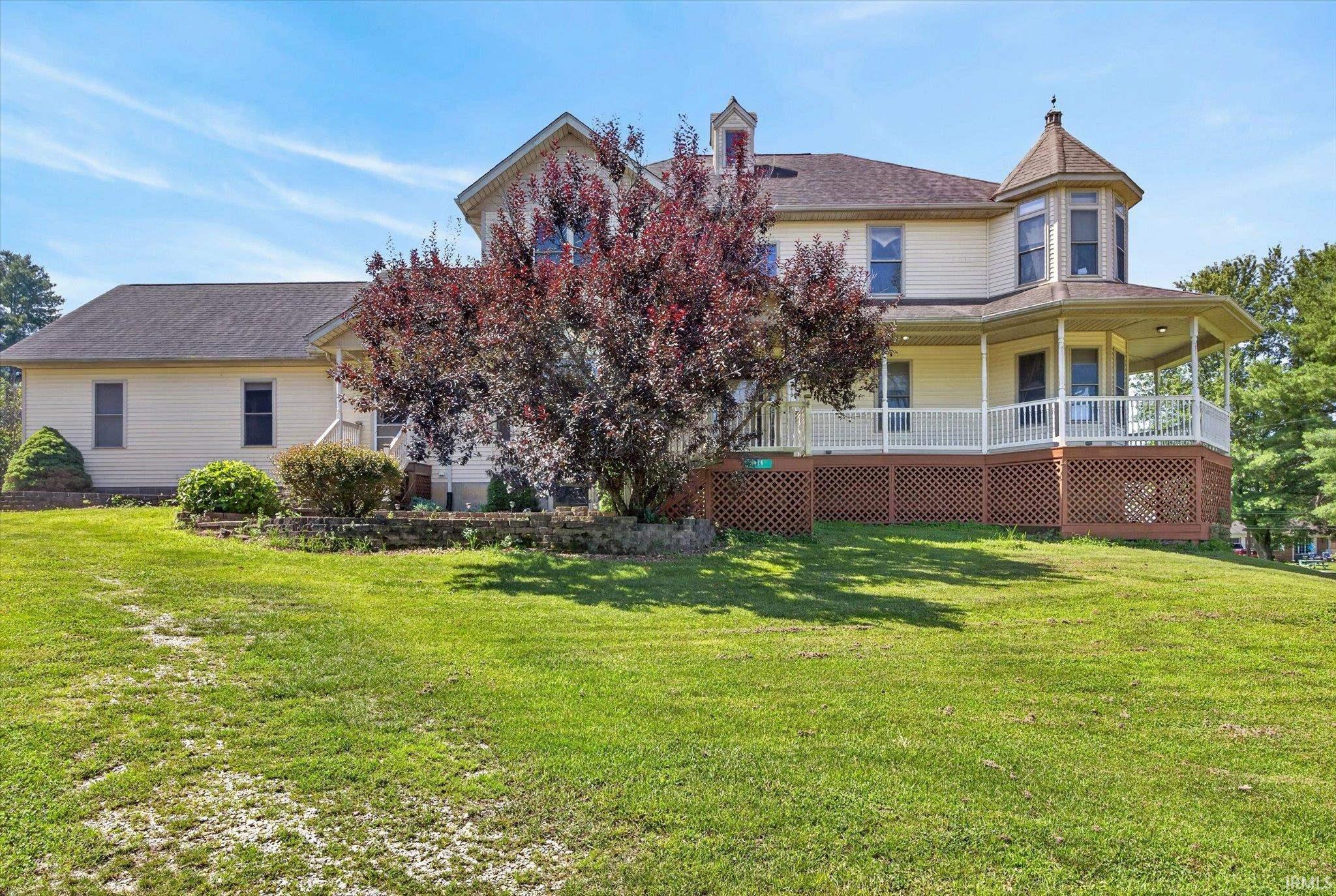 646 S Country Estates Lane Bloomfield IN 47424