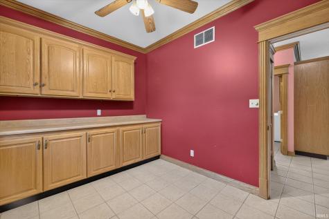 646 S Country Estates Lane Bloomfield IN 47424
