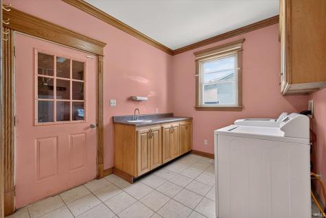 646 S Country Estates Lane Bloomfield IN 47424