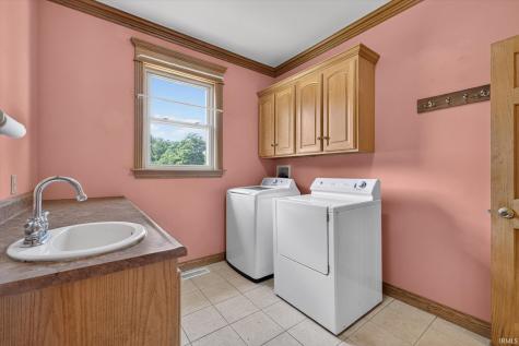 646 S Country Estates Lane Bloomfield IN 47424