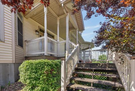 646 S Country Estates Lane Bloomfield IN 47424