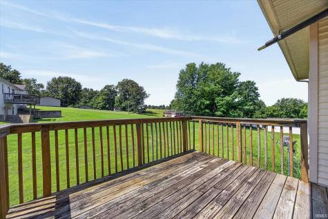 646 S Country Estates Lane Bloomfield IN 47424
