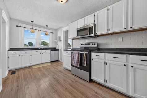 2834 E 100 South Tipton IN 46072