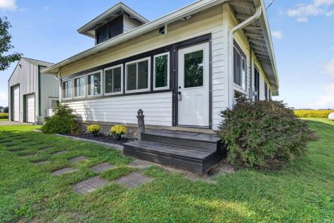 2834 E 100 South Tipton IN 46072