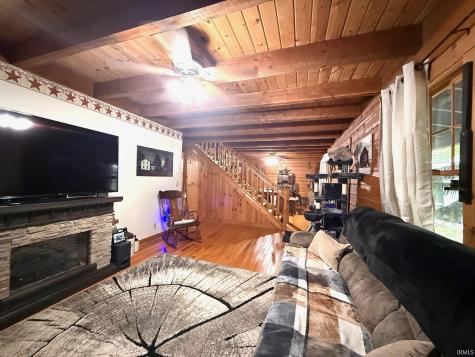 8 Spice Valley Court Mitchell IN 47446
