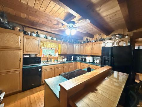 8 Spice Valley Court Mitchell IN 47446