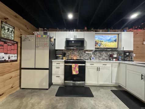 638 North Pike Road Springville IN 47462
