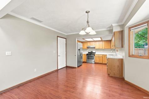 3021 Sandarac Lane Fort Wayne IN 46815