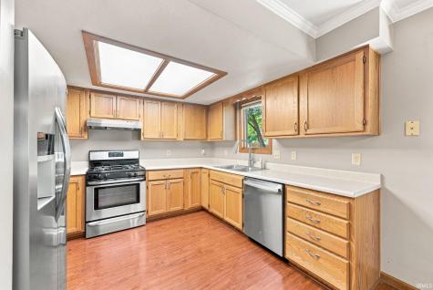 3021 Sandarac Lane Fort Wayne IN 46815
