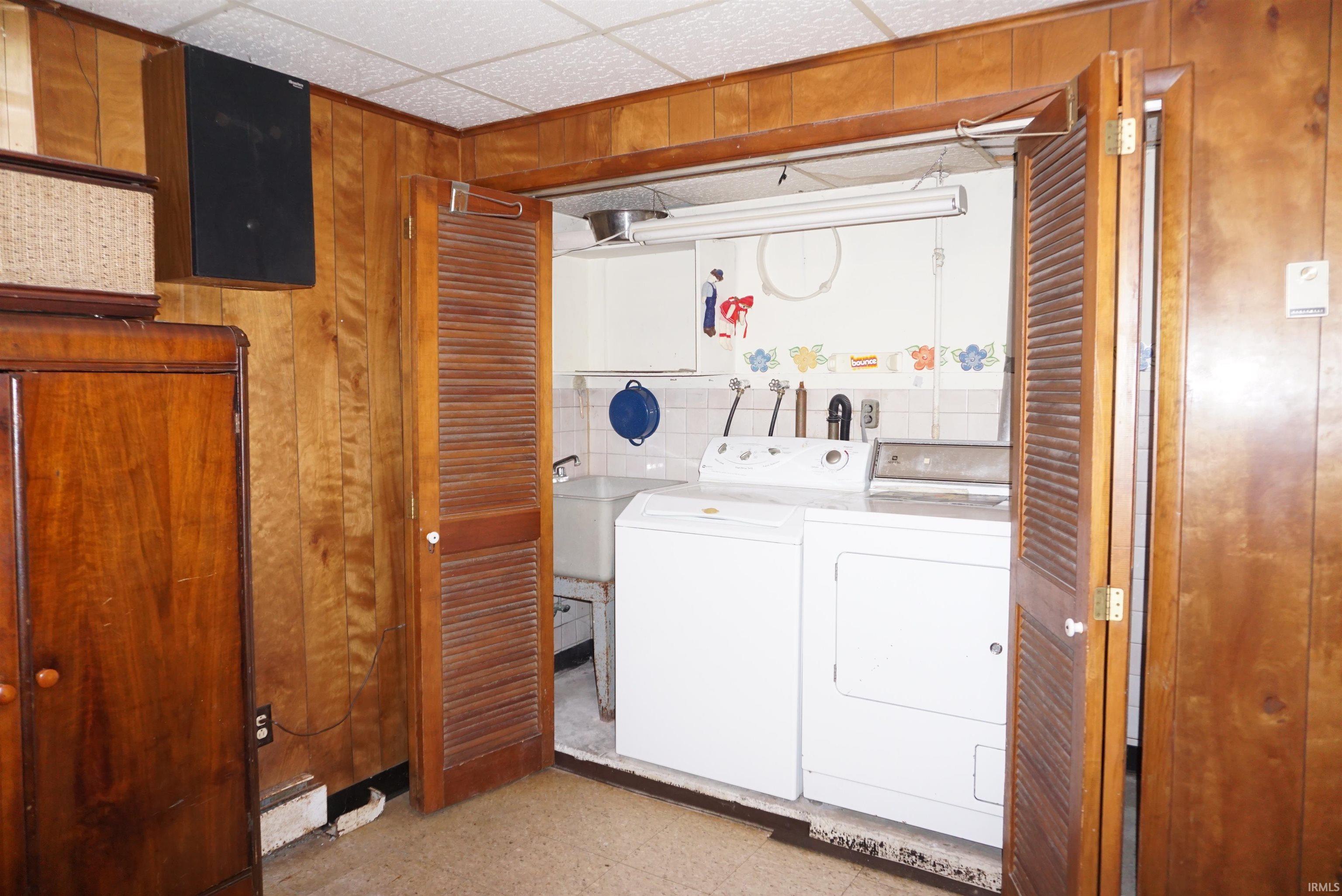 552 Calhoun Street Mishawaka IN 46545