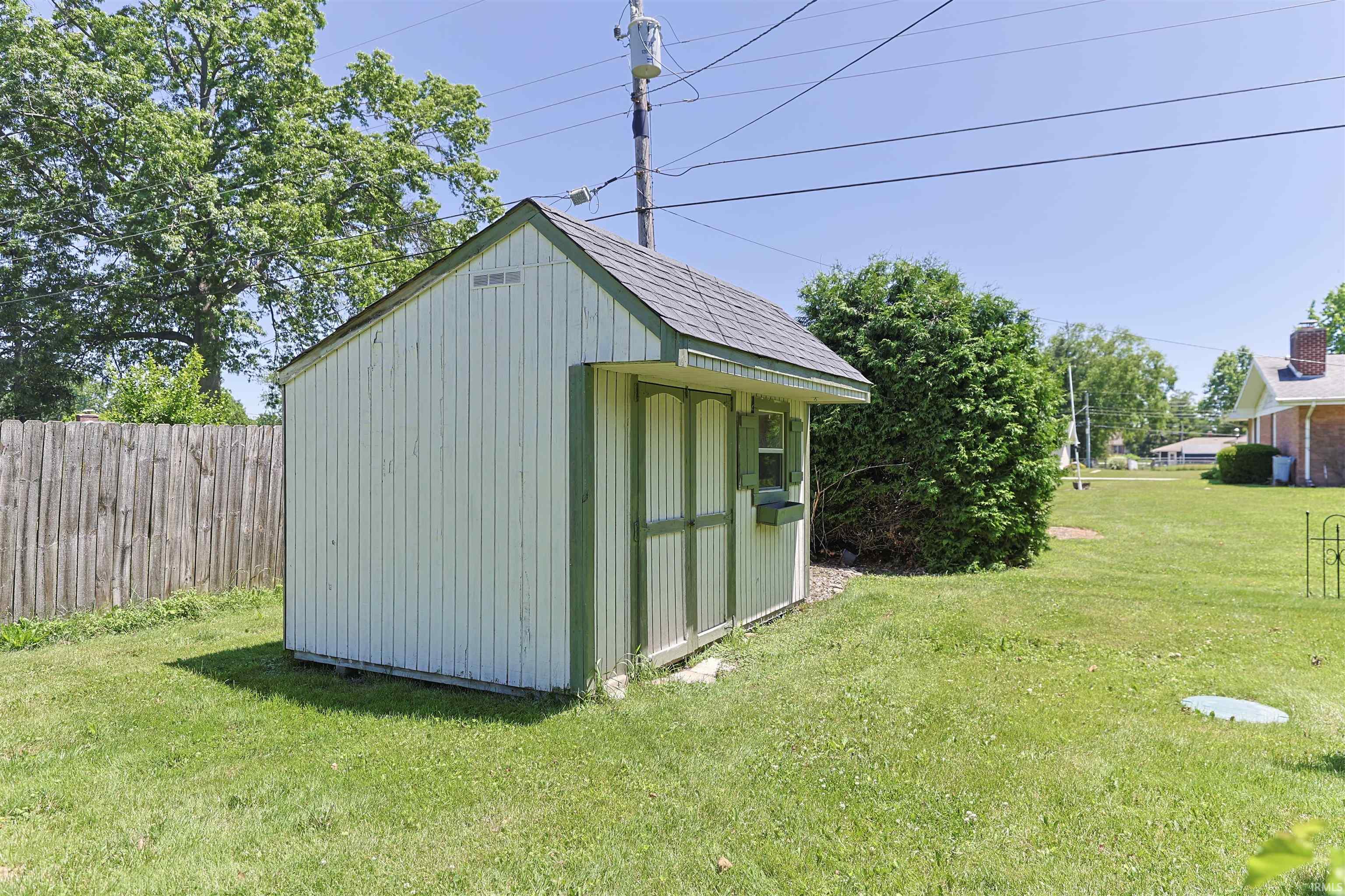 61594 Elderberry Lane South Bend IN 46614