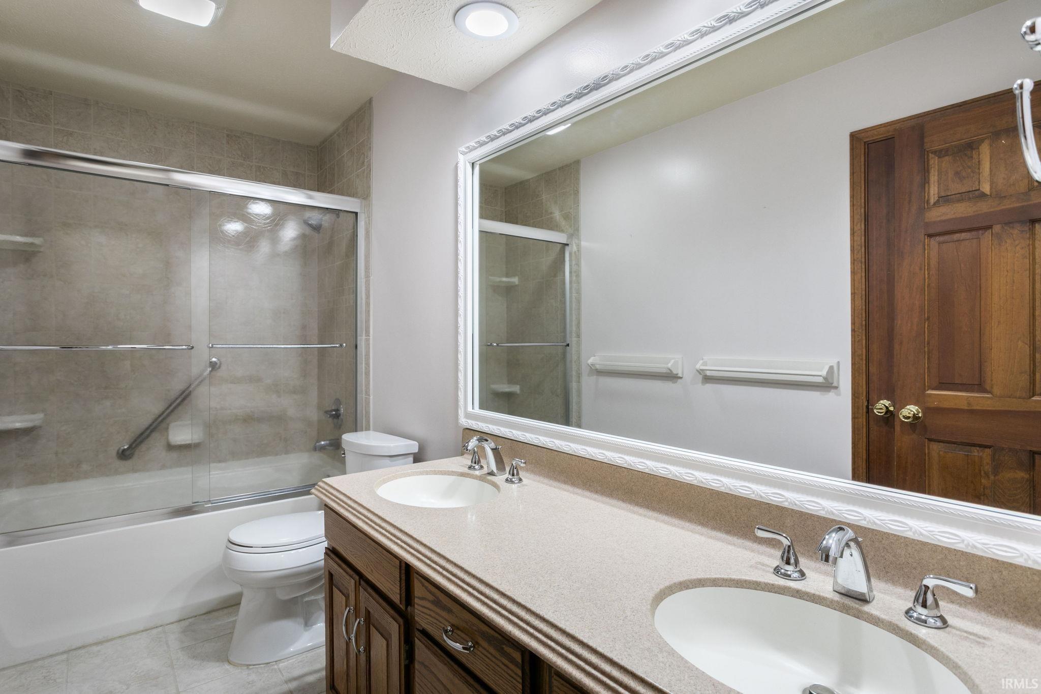 10460 Covey Court Granger IN 46530