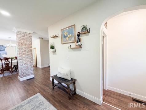 8921 Petersburg Road Evansville IN 47725