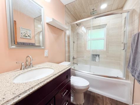 8921 Petersburg Road Evansville IN 47725