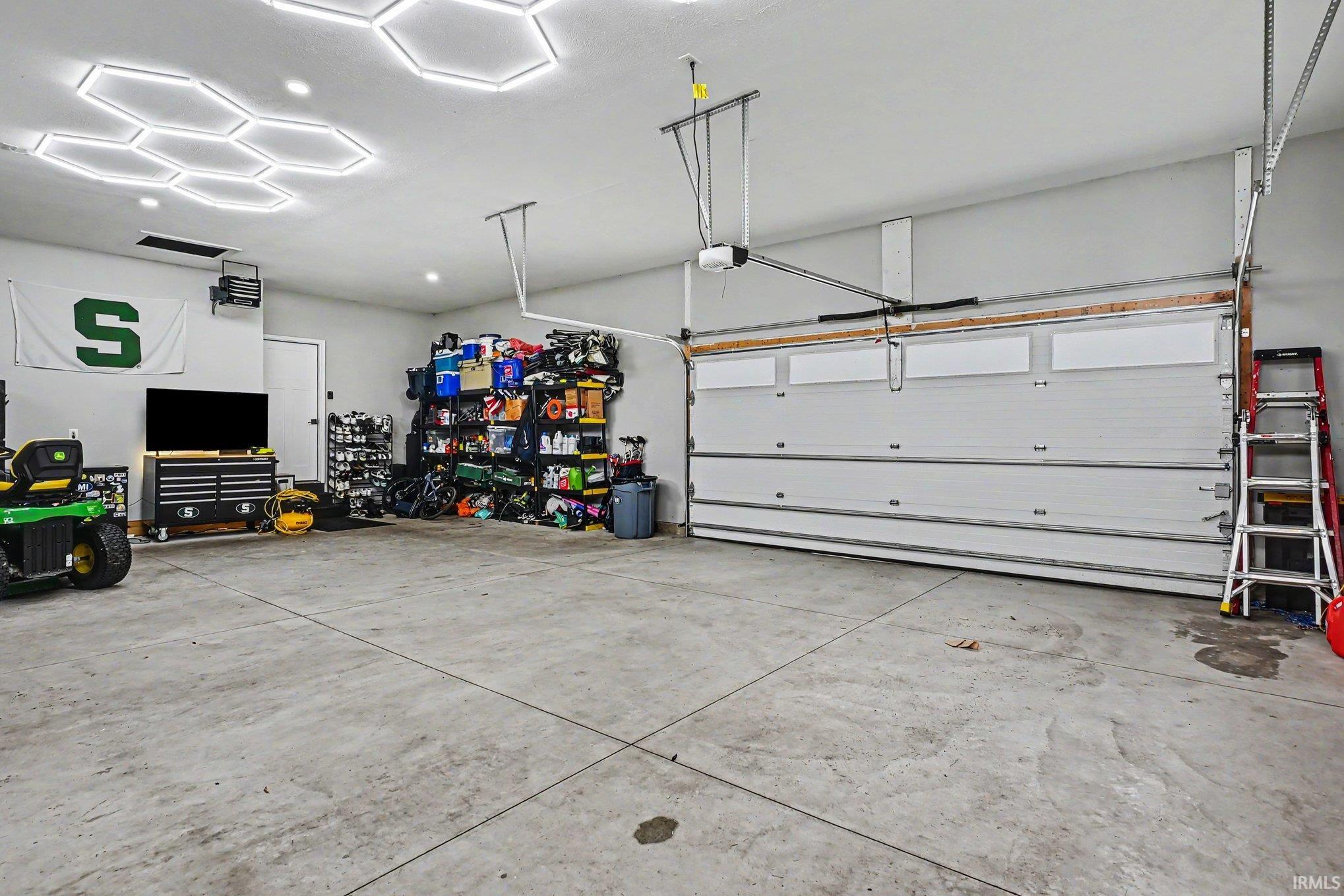 11391 Carson City Drive Osceola IN 46561