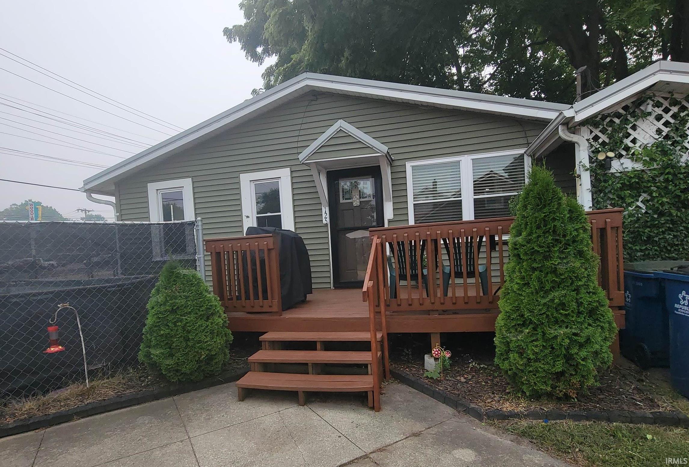 125 N Bowen Avenue Bremen IN 46506