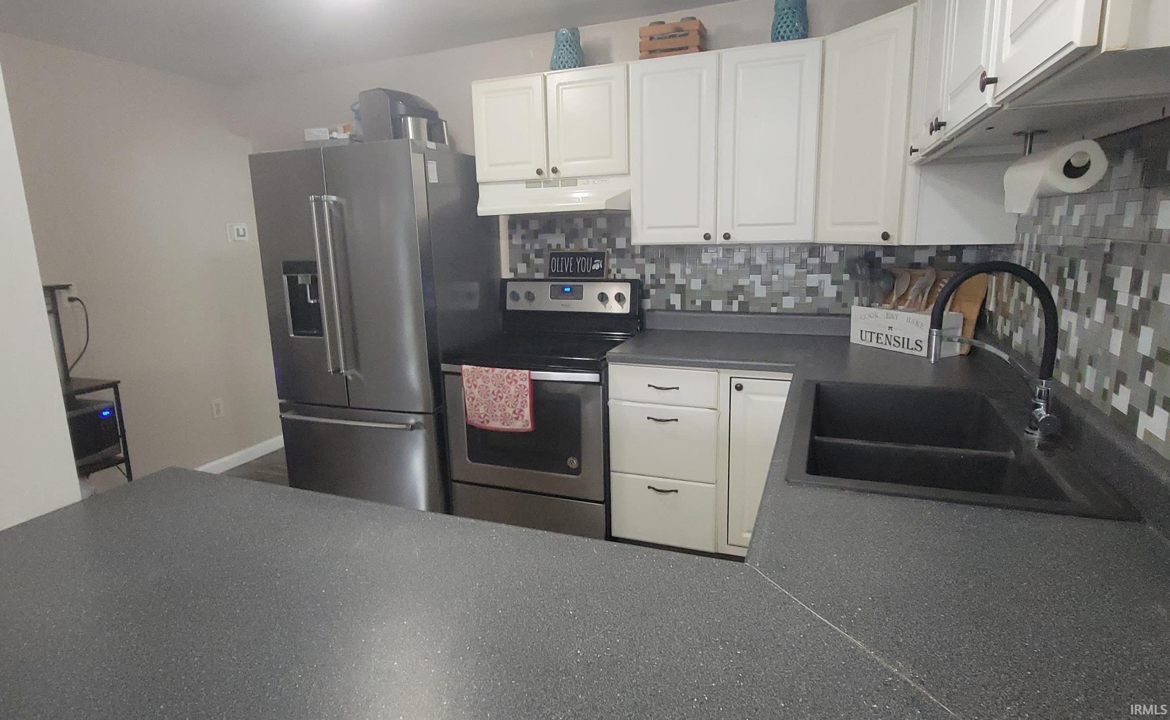 125 N Bowen Avenue Bremen IN 46506