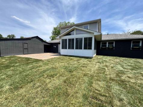 1756 S Riverview Road Peru IN 46970