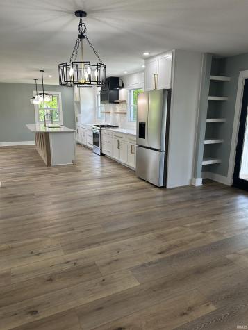 1756 S Riverview Road Peru IN 46970