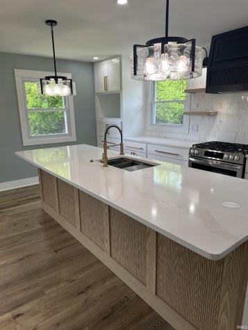 1756 S Riverview Road Peru IN 46970