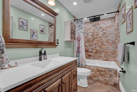 4920 Shady Court Evansville IN 47712