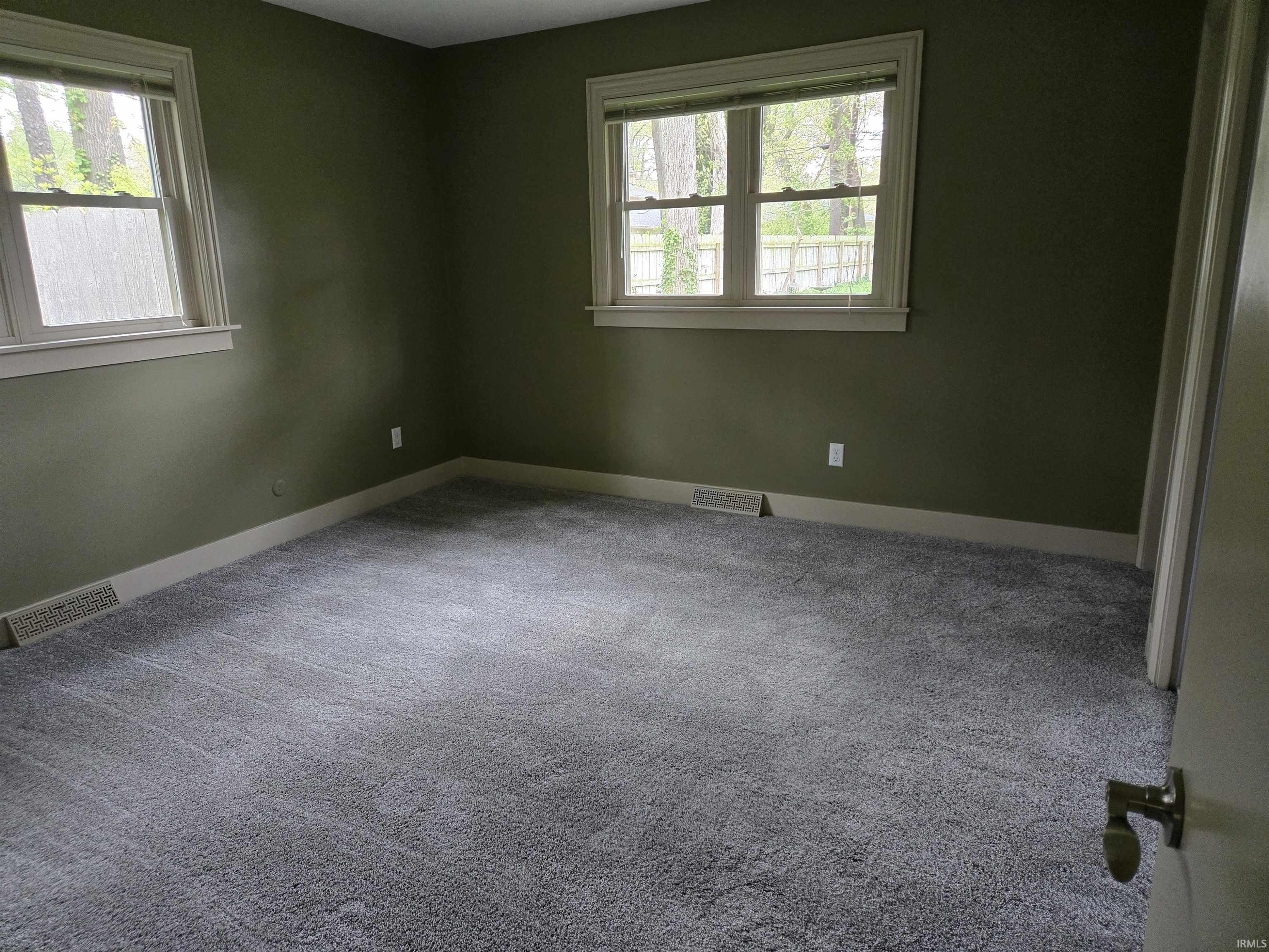 54519 Whispering Oak Drive Mishawaka IN 46545