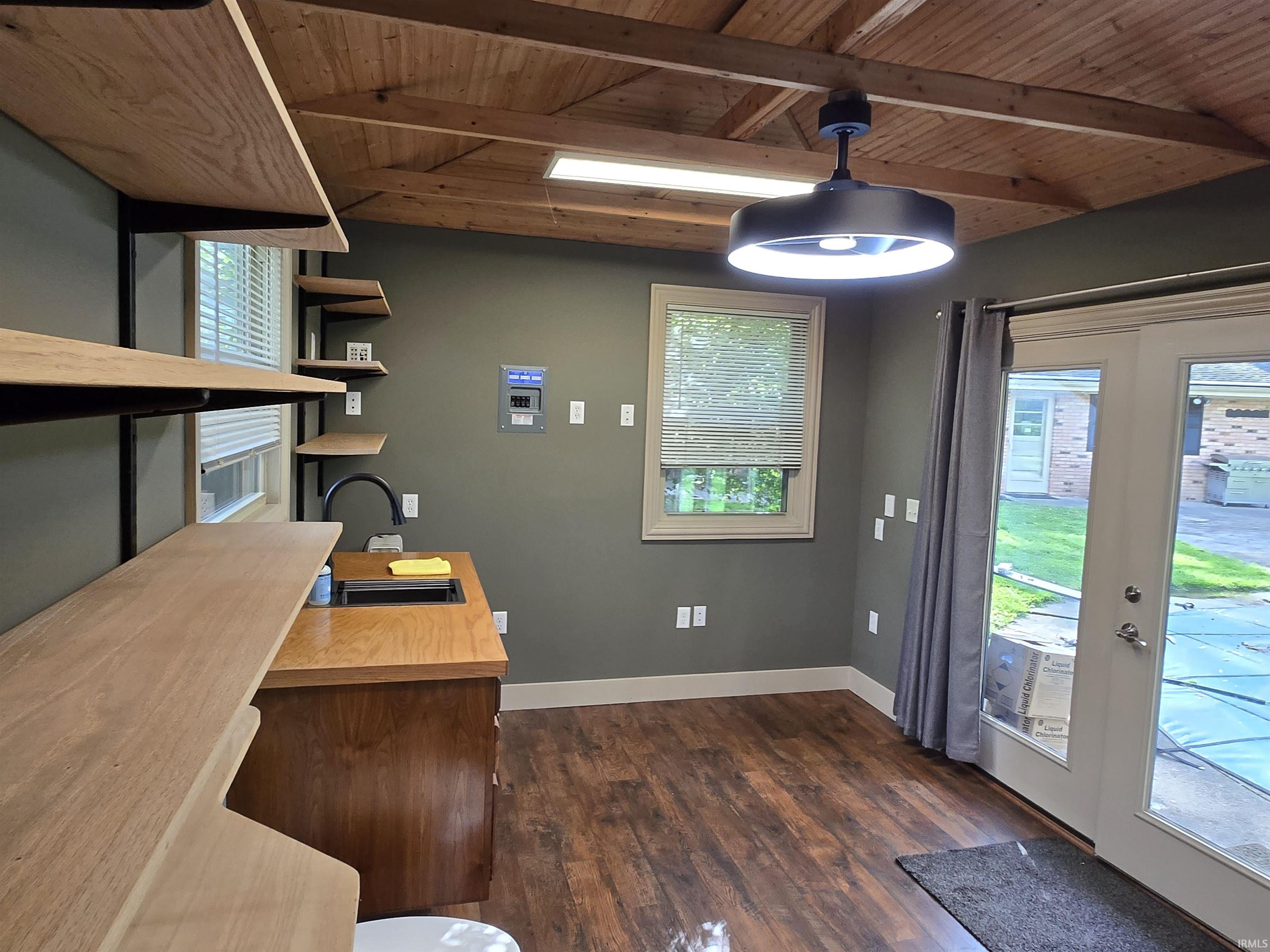 54519 Whispering Oak Drive Mishawaka IN 46545