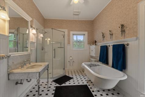 414 S 6th Street Goshen IN 46526