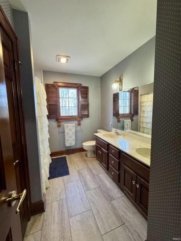 7024 Windshire Drive Fort Wayne IN 46814