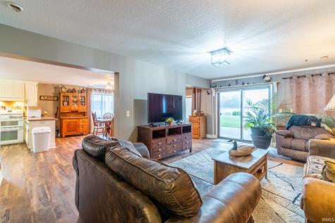 3186 W 3rd Drive Albion IN 46701