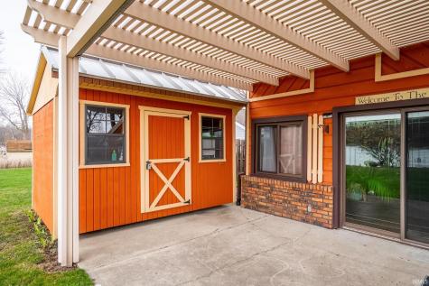 3186 W 3rd Drive Albion IN 46701