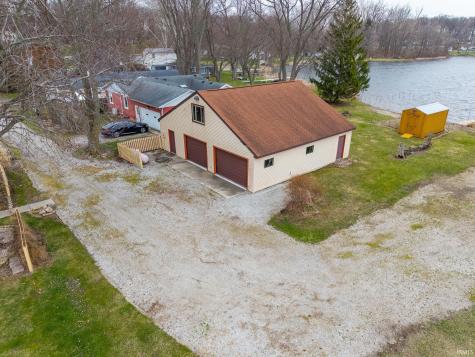 3186 W 3rd Drive Albion IN 46701