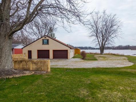 3186 W 3rd Drive Albion IN 46701