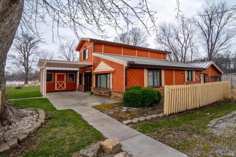 3186 W 3rd Drive Albion IN 46701