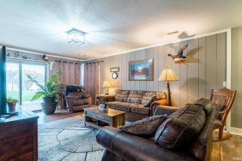 3186 W 3rd Drive Albion IN 46701