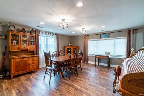 3186 W 3rd Drive Albion IN 46701