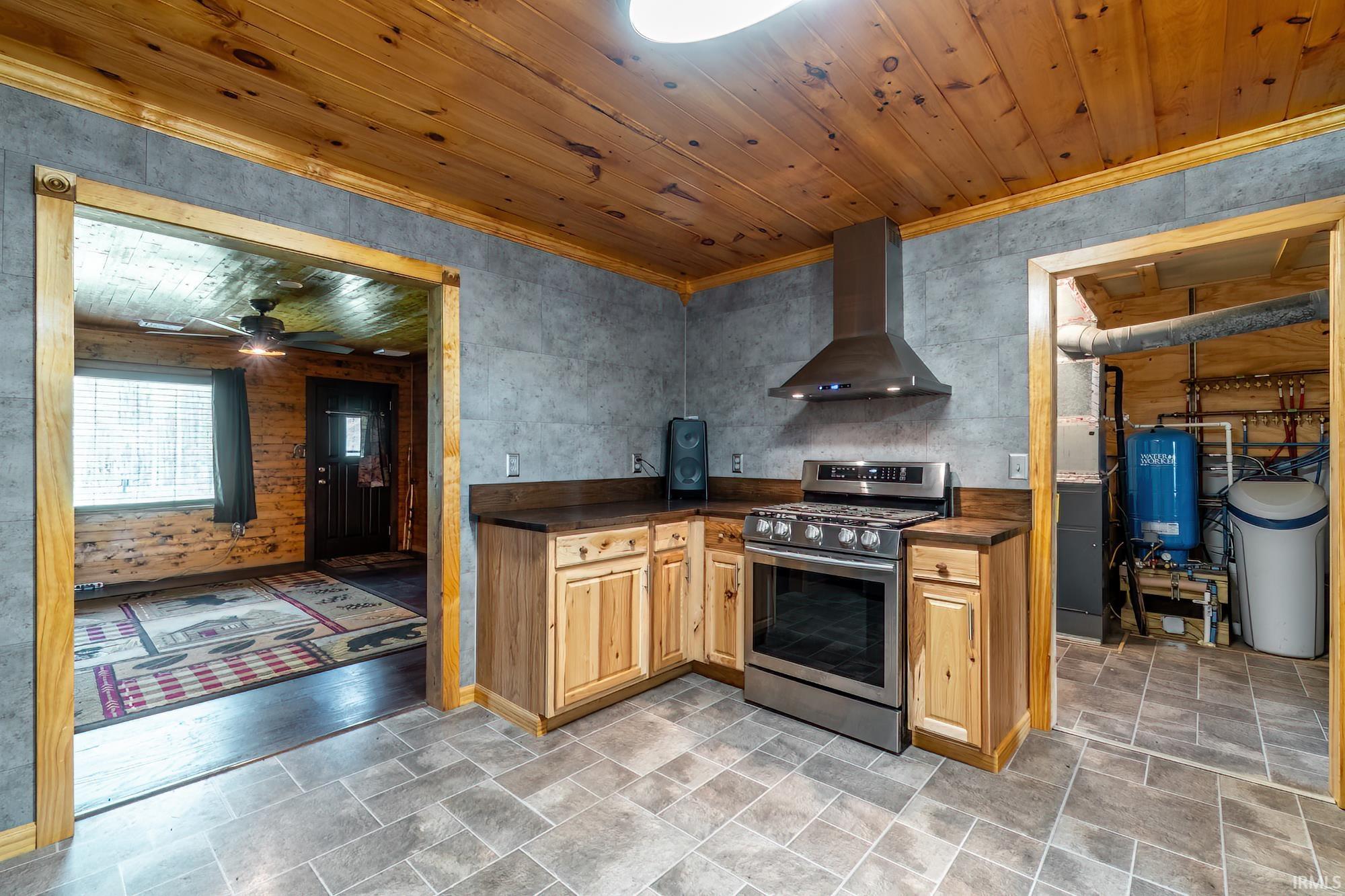 2399 N 700 E Road Akron IN 46910