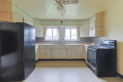 19702 Pasadena Avenue South Bend IN 46614