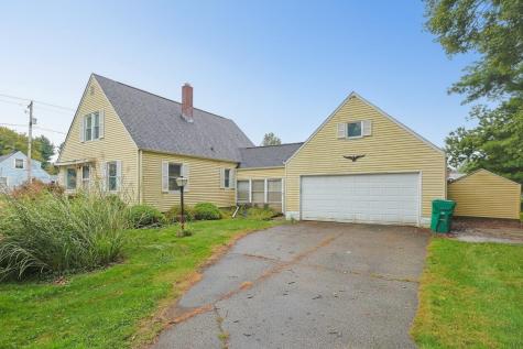 19702 Pasadena Avenue South Bend IN 46614