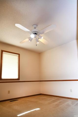 2128 Ransom Drive Fort Wayne IN 46845