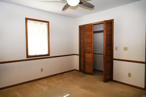 2128 Ransom Drive Fort Wayne IN 46845