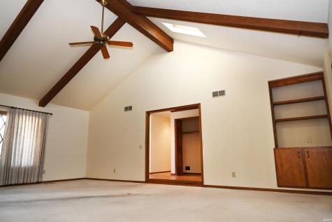 2128 Ransom Drive Fort Wayne IN 46845
