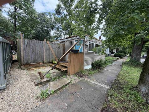 618 W Howe Street Bloomington IN 47403