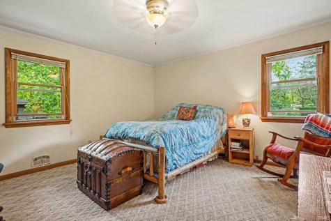 202 E Tyner Drive Warsaw IN 46580