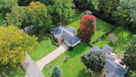202 E Tyner Drive Warsaw IN 46580